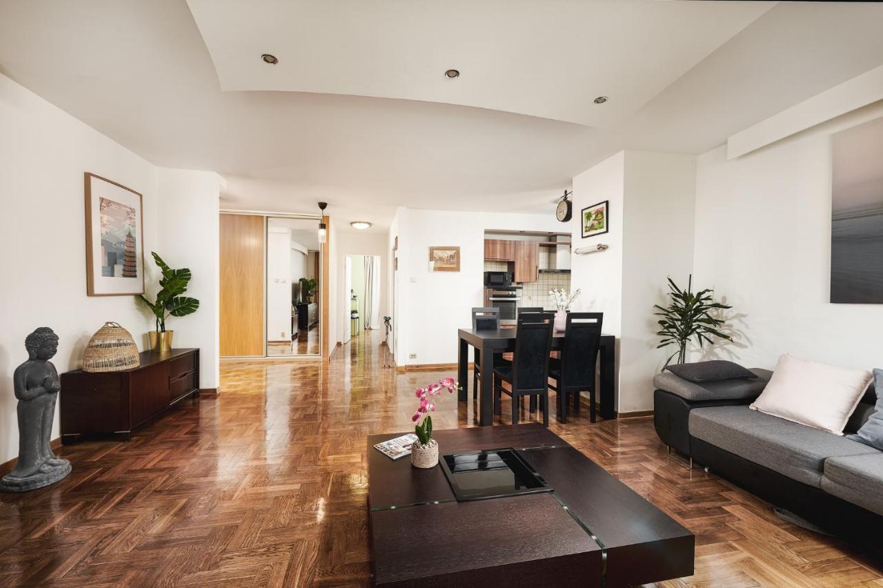 Lumina Spacious Apartment Near The Railway Station Warsaw Exterior photo